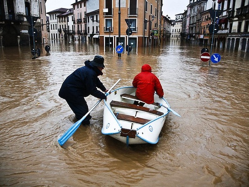 __043403___8_alluvione