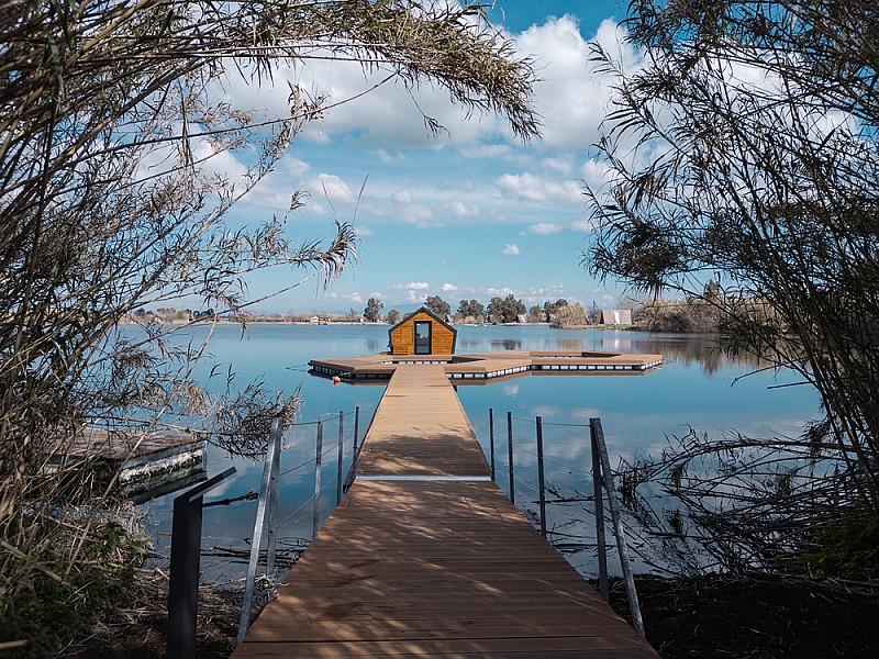 Laghi Nabi - Casa Galleggiante (8)