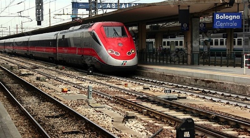 frecciarossa_bologna_centrale_555