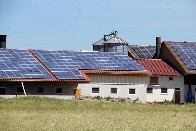 1_fotovoltaico_edificio_rurale