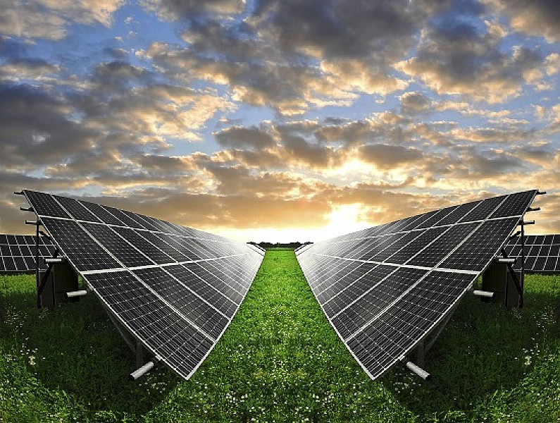 1_a_b_fotovoltaico-dfg